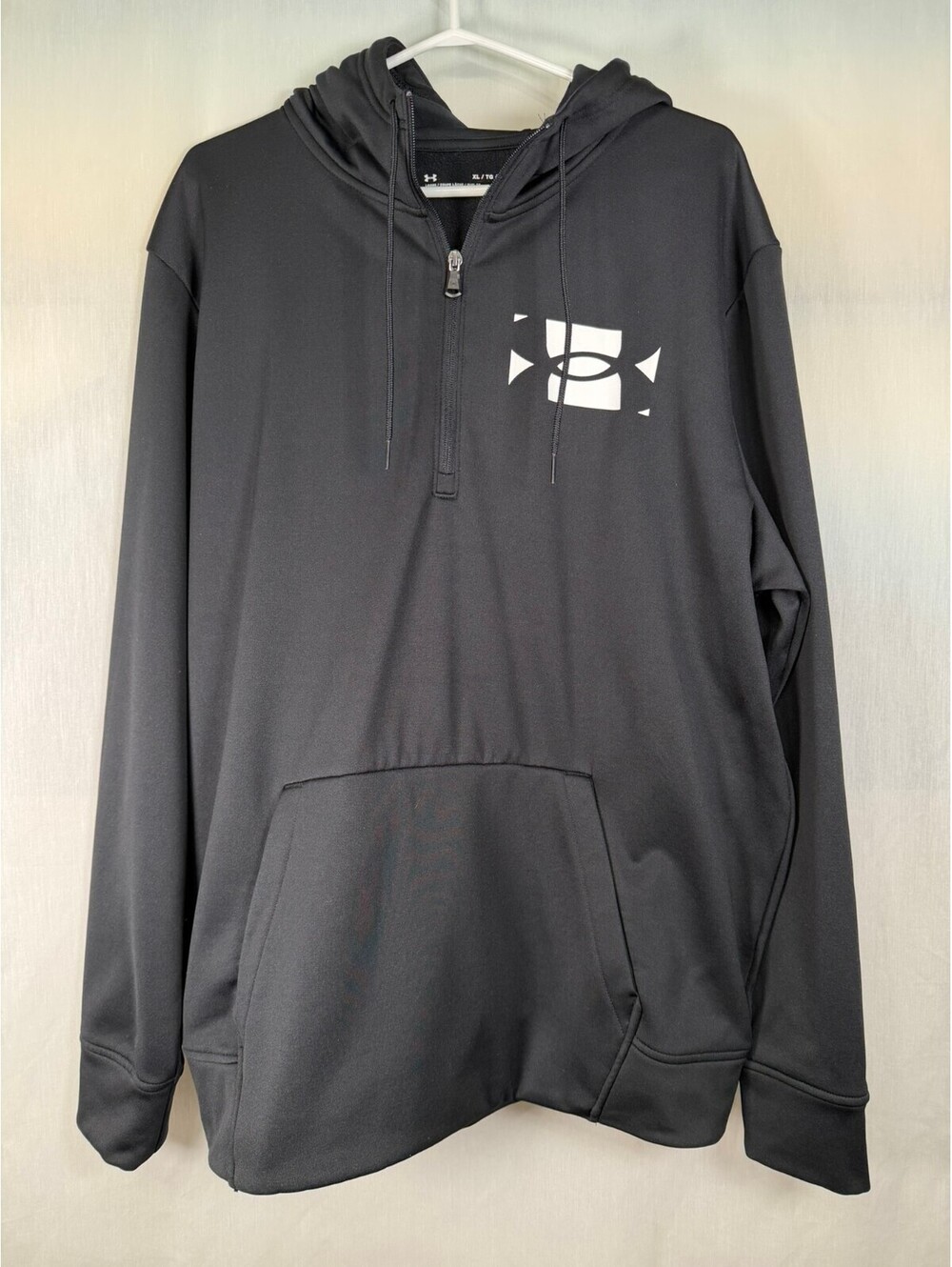 Under Armour Black Quarter Zip Hoodie Men's XL